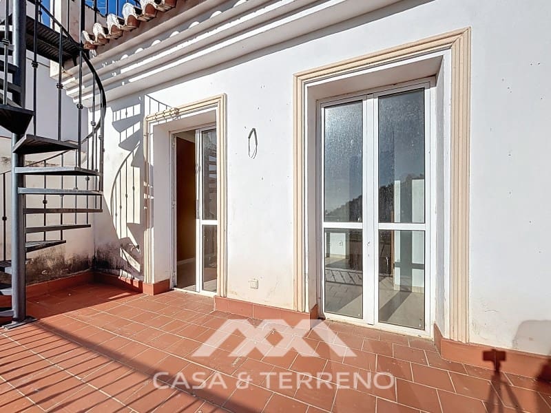 Apartment for sale in Algarrobo - € 480,000 (Ref: 9474982)