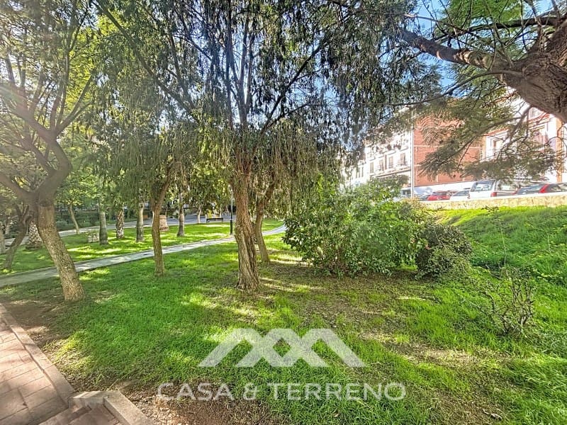 Apartment for sale in Algarrobo - € 480,000 (Ref: 9474982)