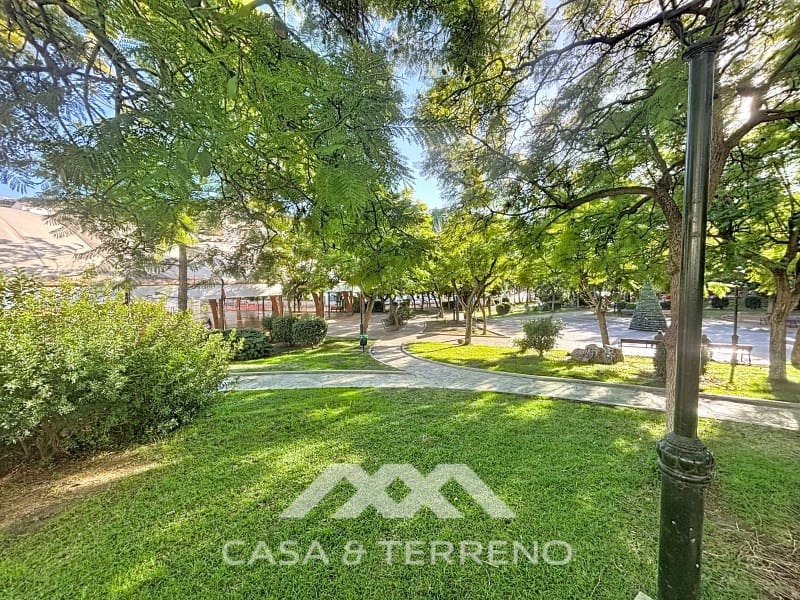 Apartment for sale in Algarrobo - € 480,000 (Ref: 9474982)