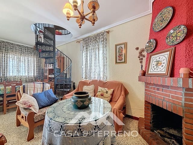 Finca/Casa Rural de 4 habitaciones en Vélez-Málaga en venta con piscina - 560.000 € (Ref: 9479194)