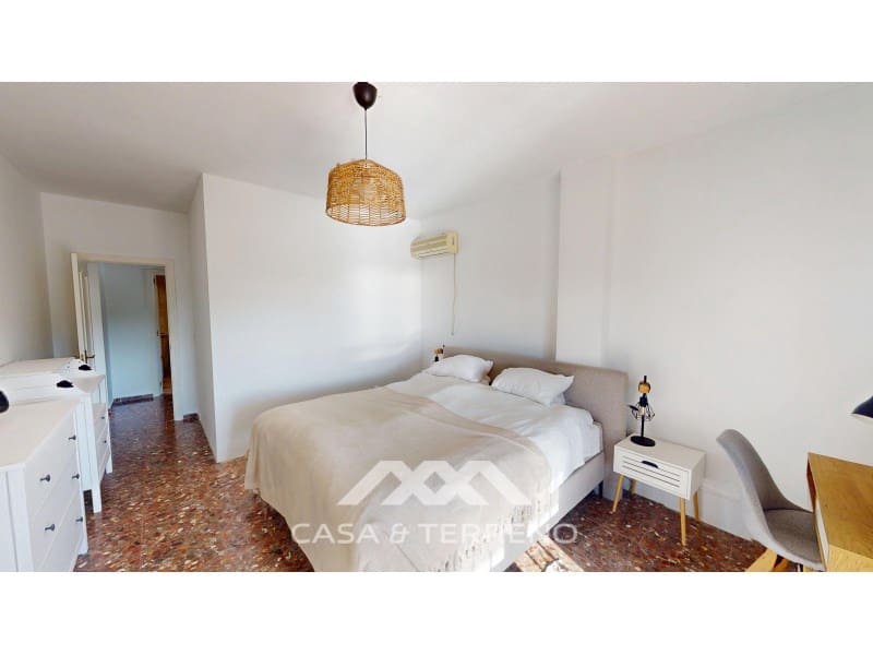 2 soveværelse Villa til salg i Moclinejo med swimmingpool - € 348.000 (Ref: 9483564)