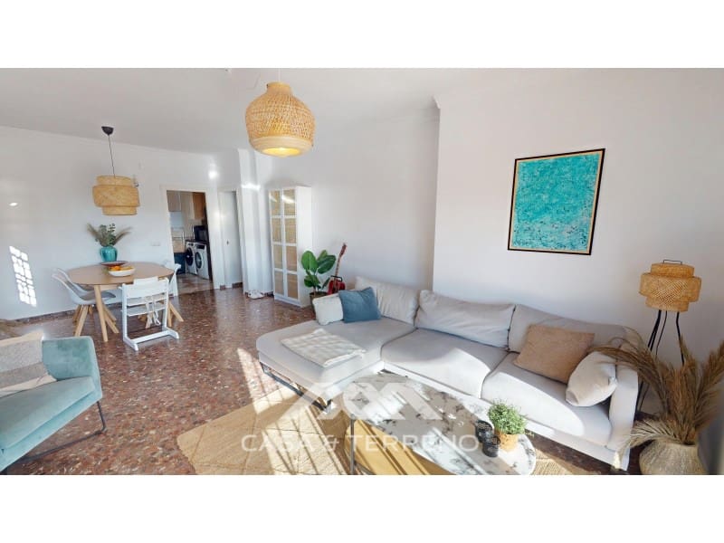 2 soveværelse Villa til salg i Moclinejo med swimmingpool - € 348.000 (Ref: 9483564)