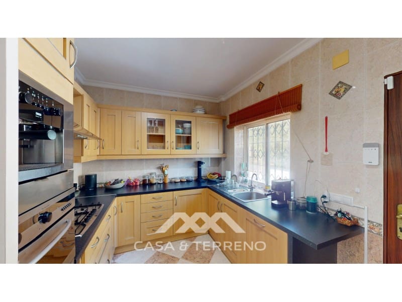 2 soveværelse Villa til salg i Moclinejo med swimmingpool - € 348.000 (Ref: 9483564)