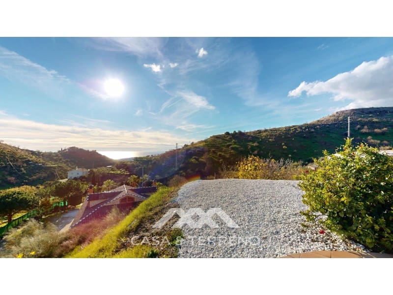 2 soveværelse Villa til salg i Moclinejo med swimmingpool - € 348.000 (Ref: 9483564)