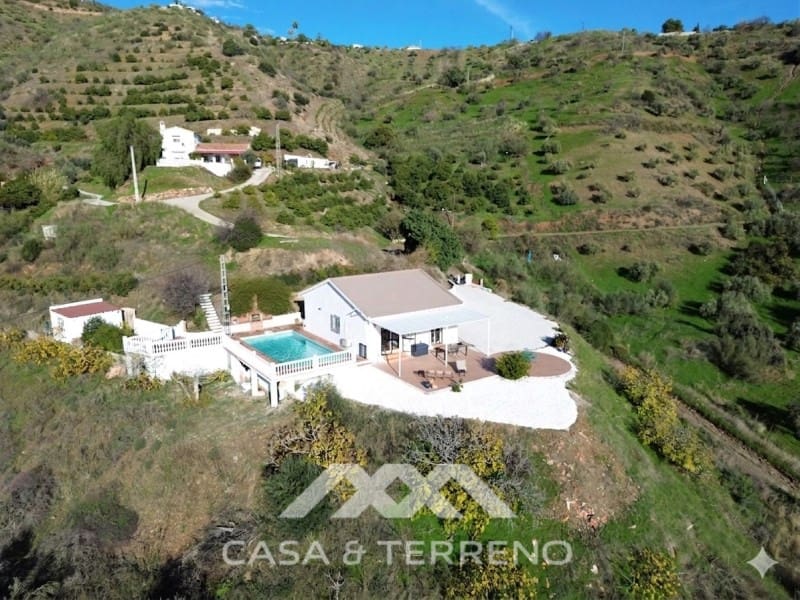 2 camera da letto Villa in vendita in Benagalbon con piscina - 338.000 € (Rif: 9483564)