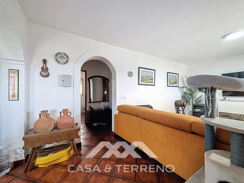 2 bedroom Villa for sale in Velez-Malaga - € 795,000 (Ref: 9497532)