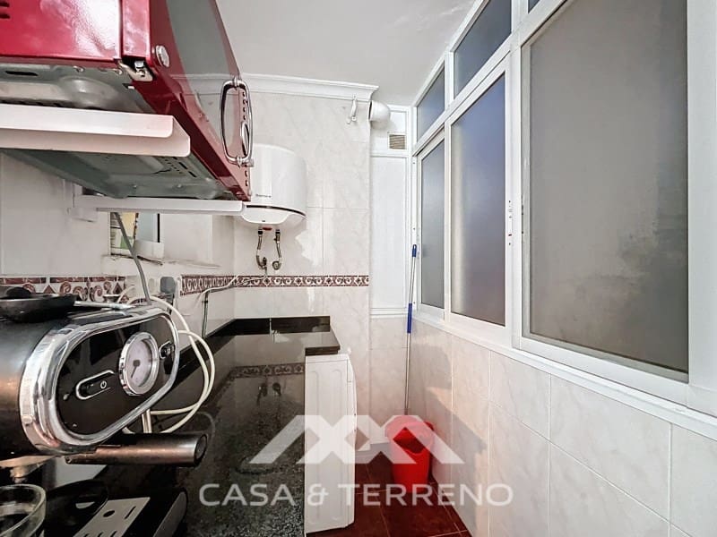 3 bedroom Flat for sale in Velez-Malaga with pool - € 215,000 (Ref: 9497533)