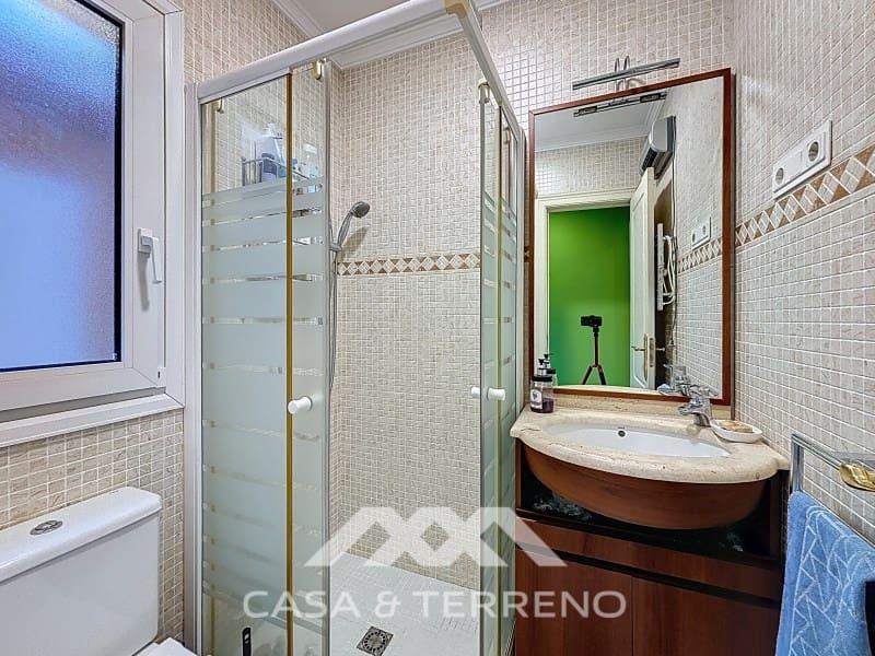 3 bedroom Villa for sale in Almayate with pool garage - € 630,000 (Ref: 9504728)