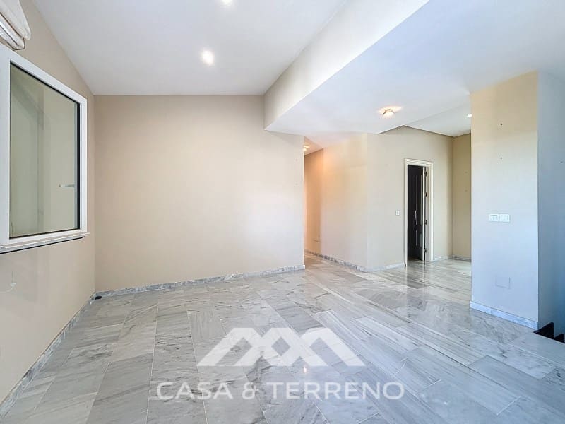 3 bedroom Villa for sale in Almayate with pool garage - € 630,000 (Ref: 9504728)