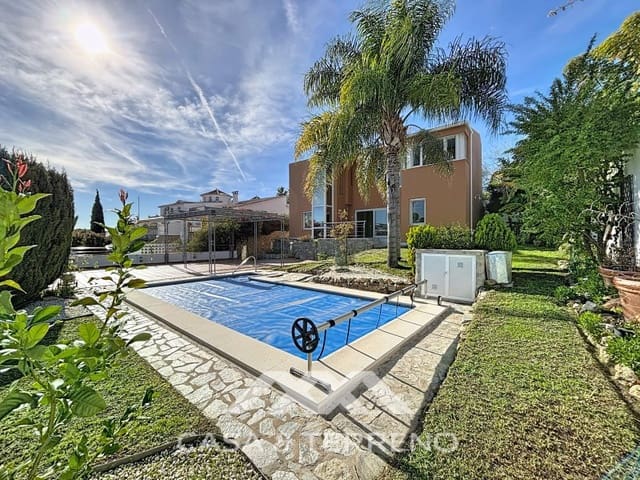 3 bedroom Villa for sale in Almayate, Vélez-Málaga with pool garage - € 630,000 (Ref: 9504728)