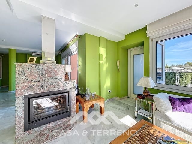 3 slaapkamer Villa te koop in Almayate, Vélez-Málaga met zwembad garage - € 630.000 (Ref: 9504728)