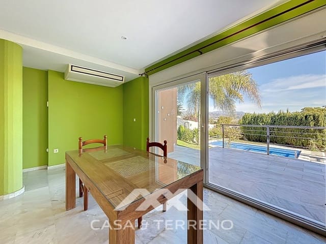 3 slaapkamer Villa te koop in Almayate, Vélez-Málaga met zwembad garage - € 630.000 (Ref: 9504728)