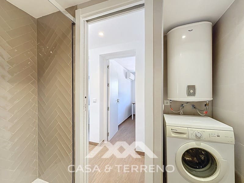 Maison de Ville de 3 chambres à louer à Sayalonga - 850 € (Ref: 9504729)