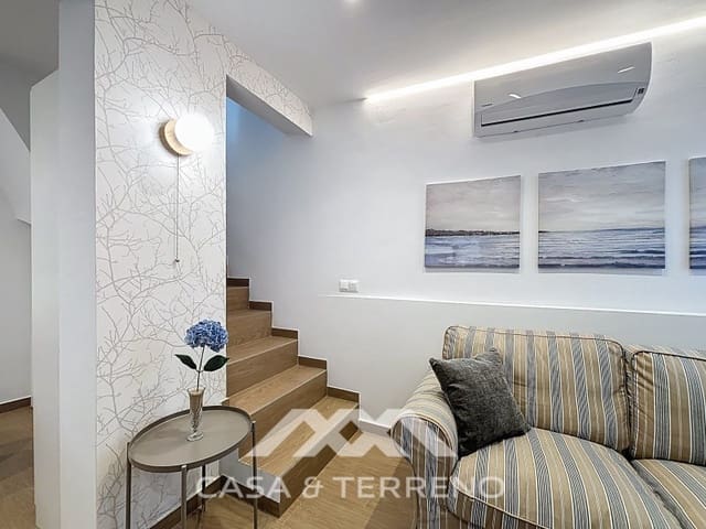 3 camera da letto Casa da affittare in Sayalonga - 850 € (Rif: 9504729)