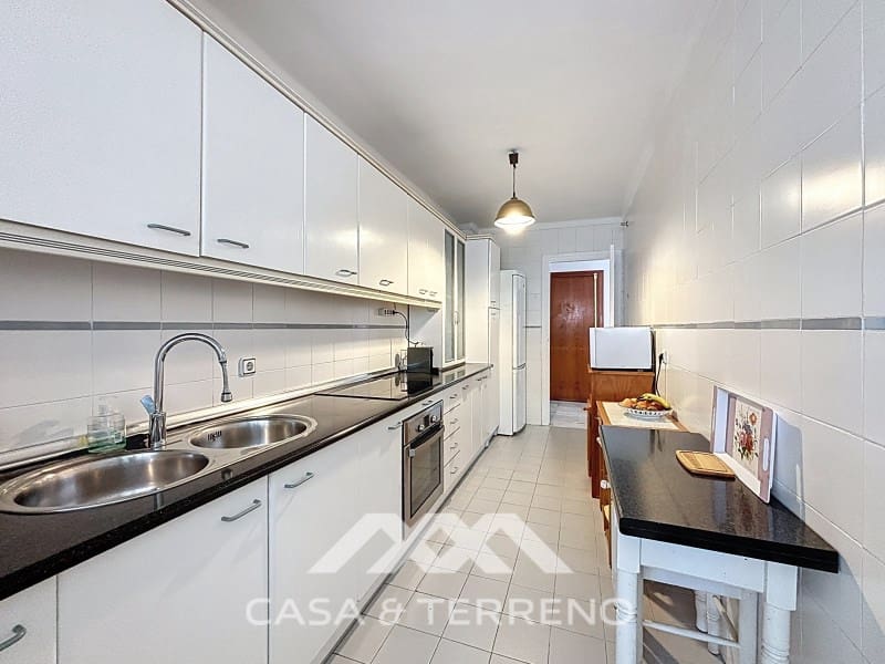 3 soveværelse Lejlighed til salg i Torre del Mar med garage - € 325.000 (Ref: 9530896)