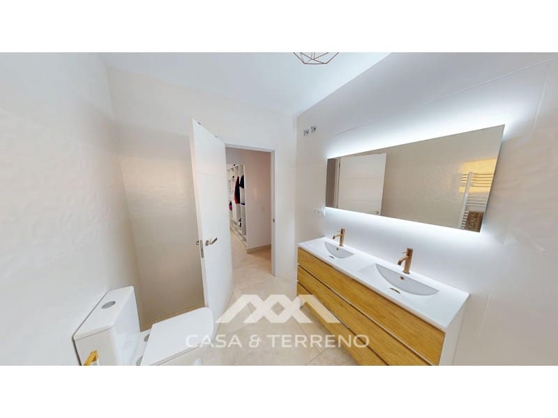 4 soverom Villa til salgs i Torrox-Costa med svømmebasseng garasje - € 748 000 (Ref: 9557965)