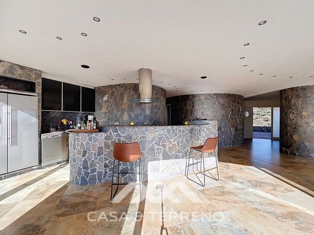 3 makuuhuone Huvila myytävänä paikassa Algarrobo mukana uima-altaan 
autotalli - 765 000 € (Ref: 9571357)