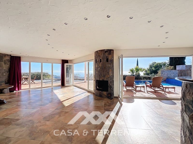 3 makuuhuone Huvila myytävänä paikassa Algarrobo mukana uima-altaan 
autotalli - 765 000 € (Ref: 9571357)