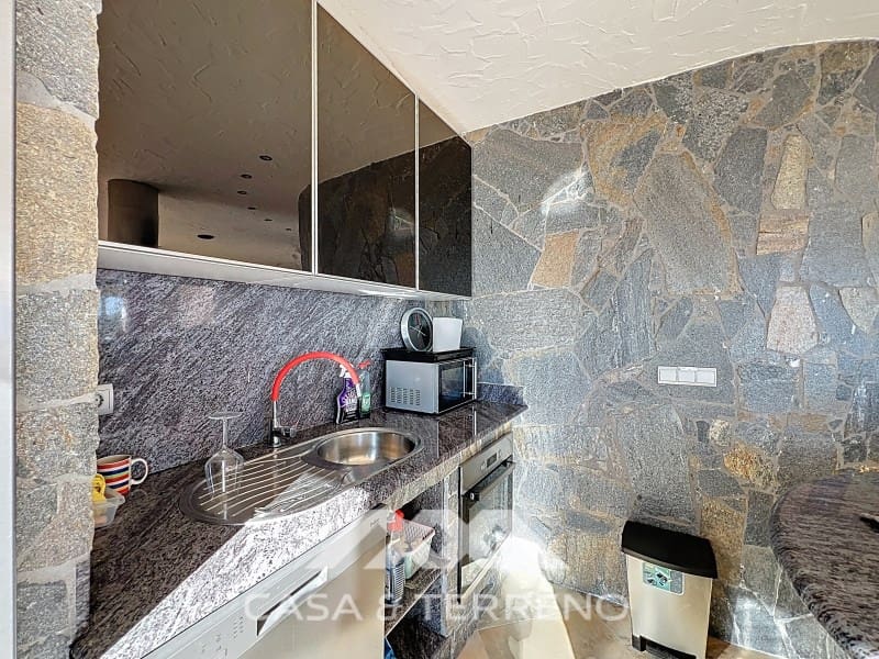 3 makuuhuone Huvila myytävänä paikassa Algarrobo mukana uima-altaan 
autotalli - 765 000 € (Ref: 9571357)