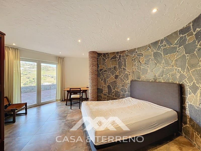 3 makuuhuone Huvila myytävänä paikassa Algarrobo mukana uima-altaan 
autotalli - 765 000 € (Ref: 9571357)