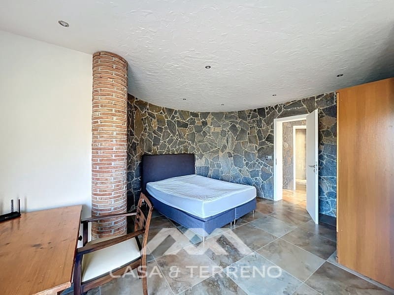 3 makuuhuone Huvila myytävänä paikassa Algarrobo mukana uima-altaan 
autotalli - 765 000 € (Ref: 9571357)