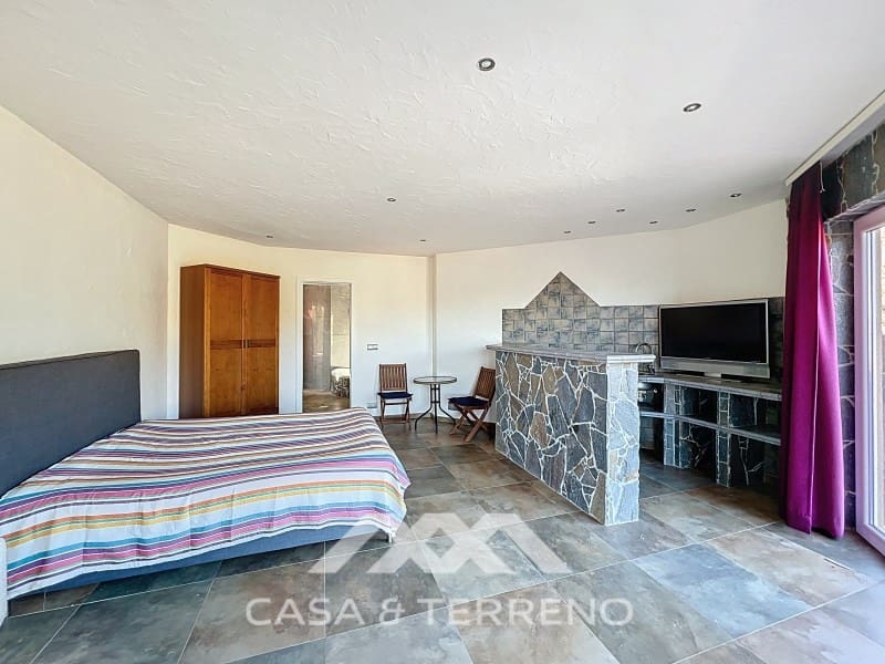 3 makuuhuone Huvila myytävänä paikassa Algarrobo mukana uima-altaan 
autotalli - 765 000 € (Ref: 9571357)