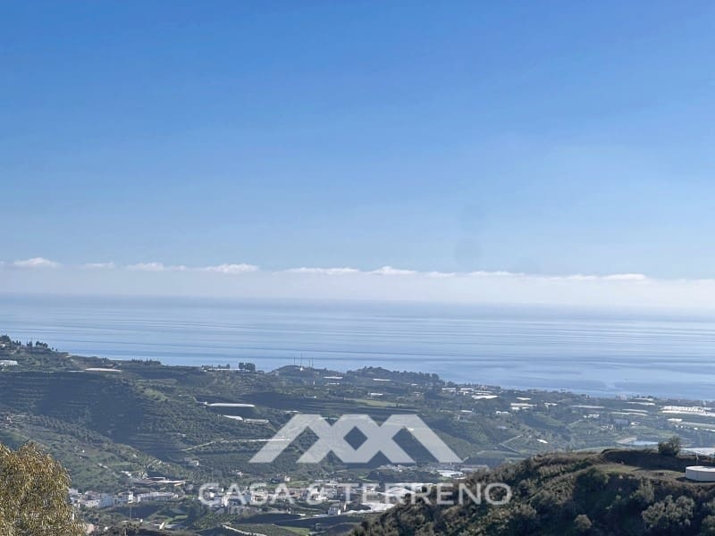 3 makuuhuone Huvila myytävänä paikassa Algarrobo mukana uima-altaan 
autotalli - 765 000 € (Ref: 9571357)