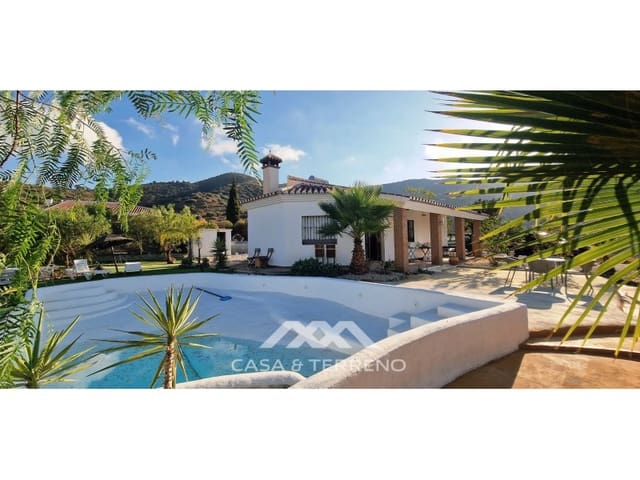 3 quarto Moradia para venda em Arenas com piscina - 349 500 € (Ref: 9571358)