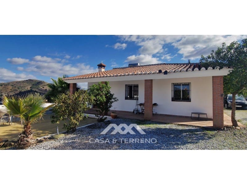 3 Zimmer Villa zu verkaufen in Arenas mit Pool - 349.500 € (Ref: 9571358)