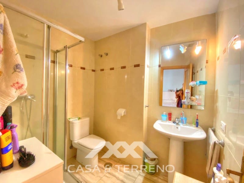 Casa de 3 habitaciones en Benajarafe en venta - 395.000 € (Ref: 9576570)