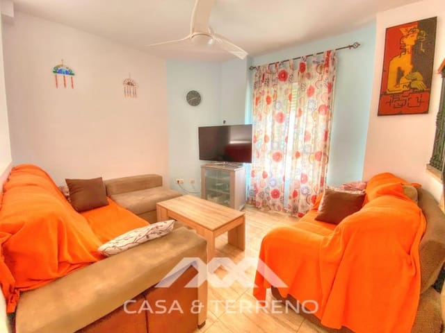 Casa de 3 habitaciones en Benajarafe, Vélez-Málaga en venta - 395.000 € (Ref: 9576570)