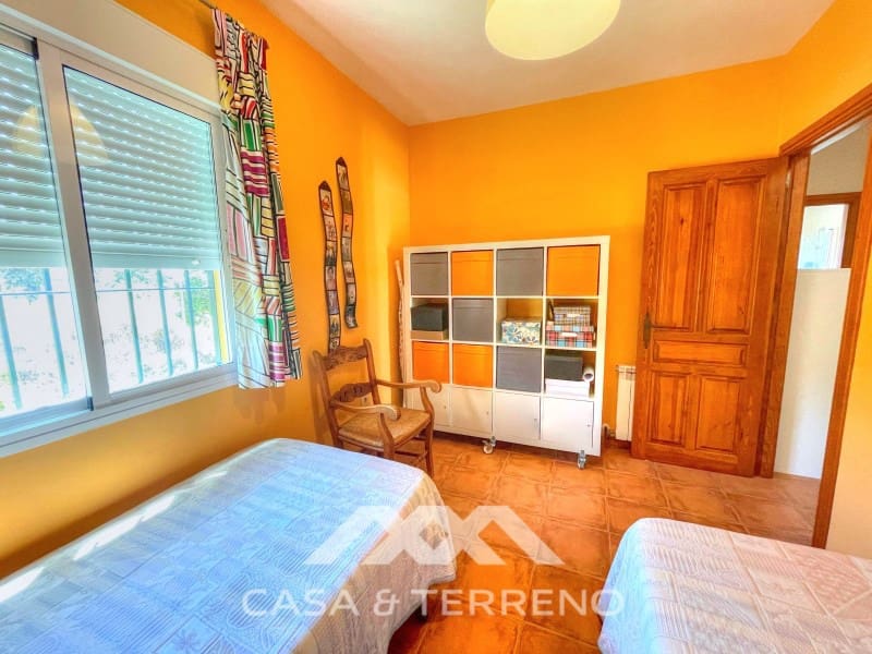 4 makuuhuone Huvila myytävänä paikassa Chilches mukana uima-altaan - 670 000 € (Ref: 9576571)