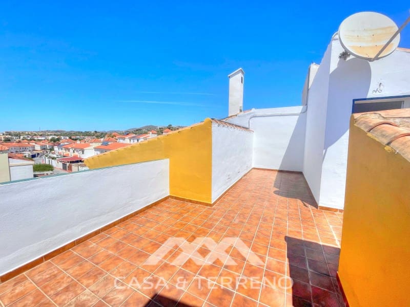 4 makuuhuone Huvila myytävänä paikassa Chilches mukana uima-altaan - 670 000 € (Ref: 9576571)