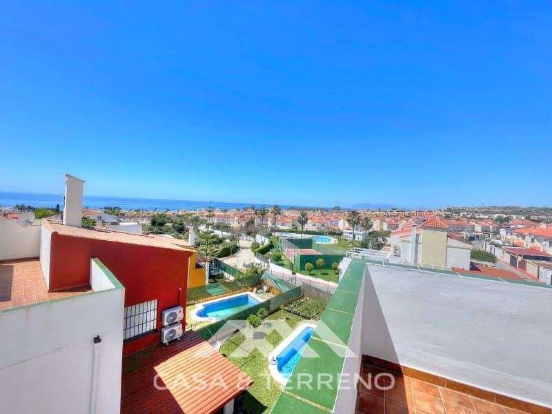 4 makuuhuone Huvila myytävänä paikassa Chilches mukana uima-altaan - 670 000 € (Ref: 9576571)