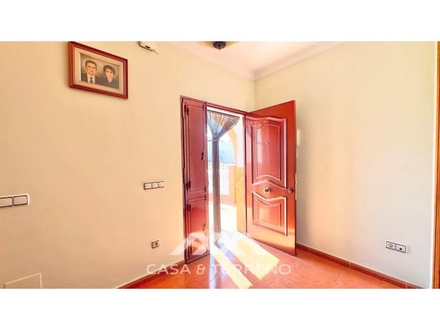 4 bedroom Villa for sale in Benajarafe, Vélez-Málaga with pool garage - € 615,000 (Ref: 9576572)