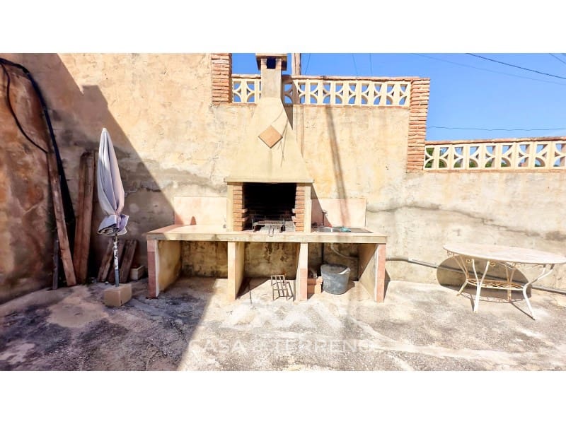 4 bedroom Villa for sale in Benajarafe with pool garage - € 615,000 (Ref: 9576572)