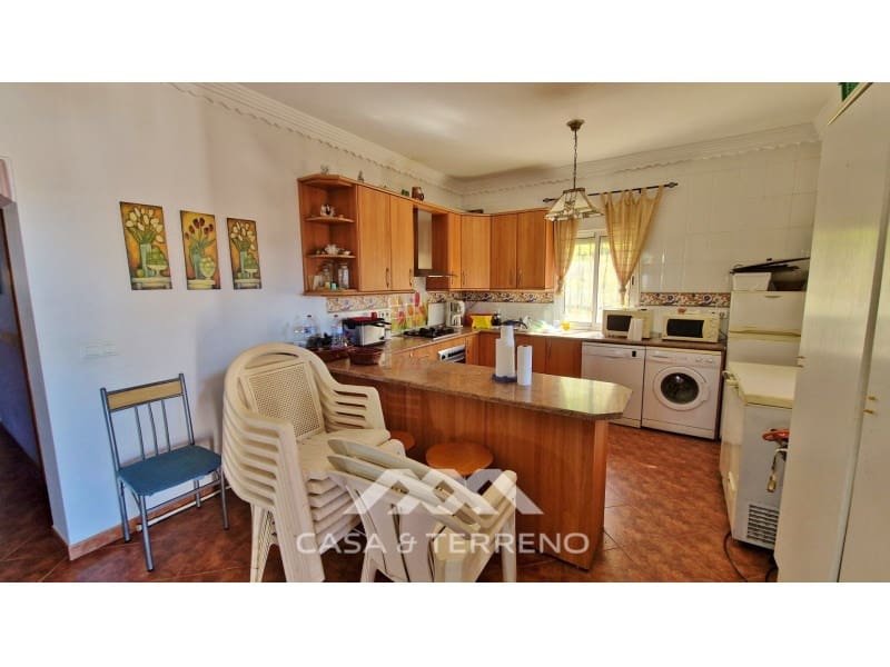 4 camera da letto Villa in vendita in Velez-Malaga con piscina - 310.000 € (Rif: 9630249)