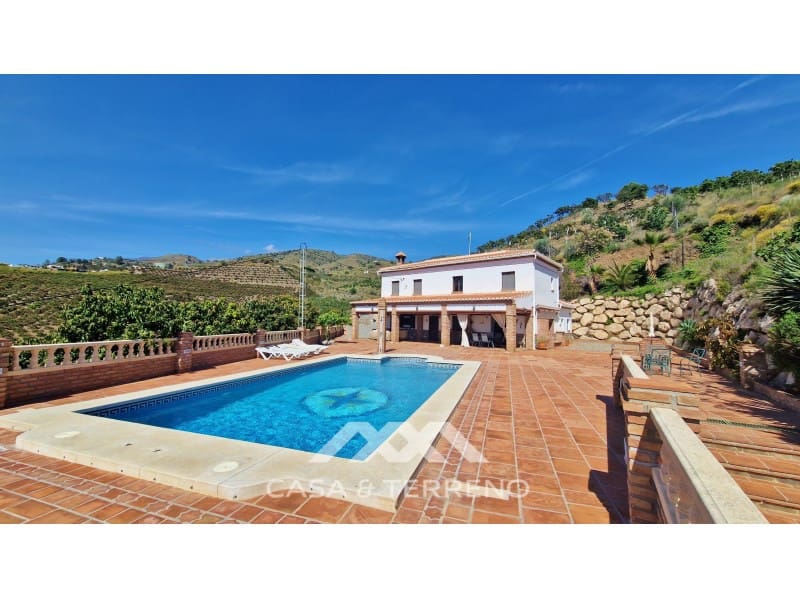 5 camera da letto Villa in vendita in Velez-Malaga con piscina garage - 695.000 € (Rif: 9630250)