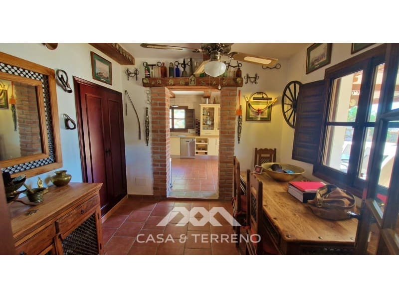 5 camera da letto Villa in vendita in Velez-Malaga con piscina garage - 695.000 € (Rif: 9630250)