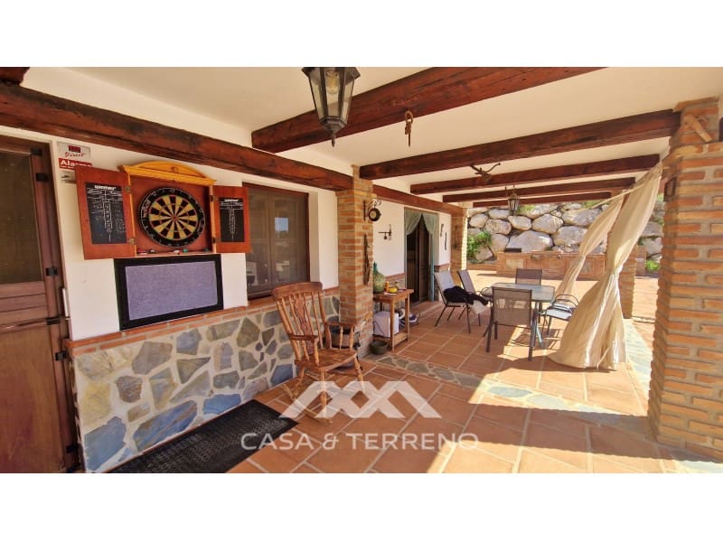 5 camera da letto Villa in vendita in Velez-Malaga con piscina garage - 695.000 € (Rif: 9630250)