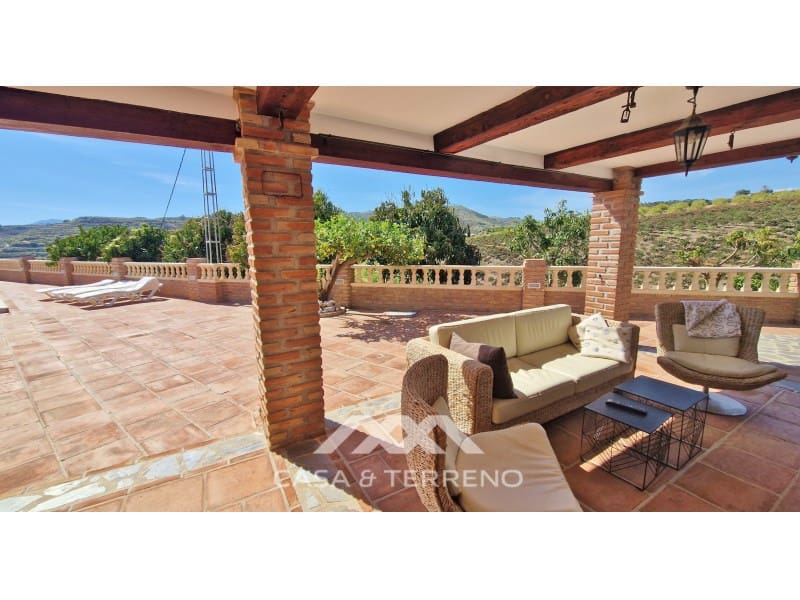 5 camera da letto Villa in vendita in Velez-Malaga con piscina garage - 695.000 € (Rif: 9630250)