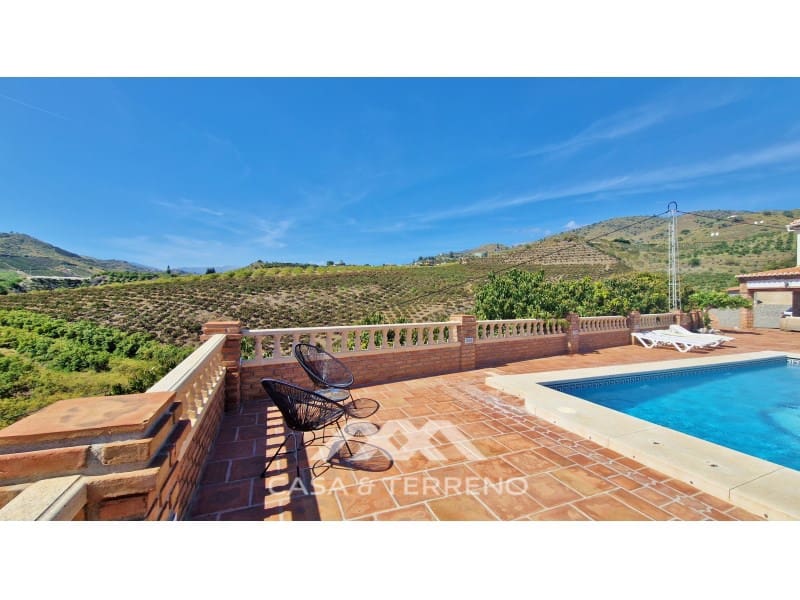 5 camera da letto Villa in vendita in Velez-Malaga con piscina garage - 695.000 € (Rif: 9630250)