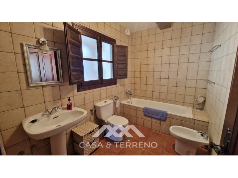 5 camera da letto Villa in vendita in Velez-Malaga con piscina garage - 695.000 € (Rif: 9630250)