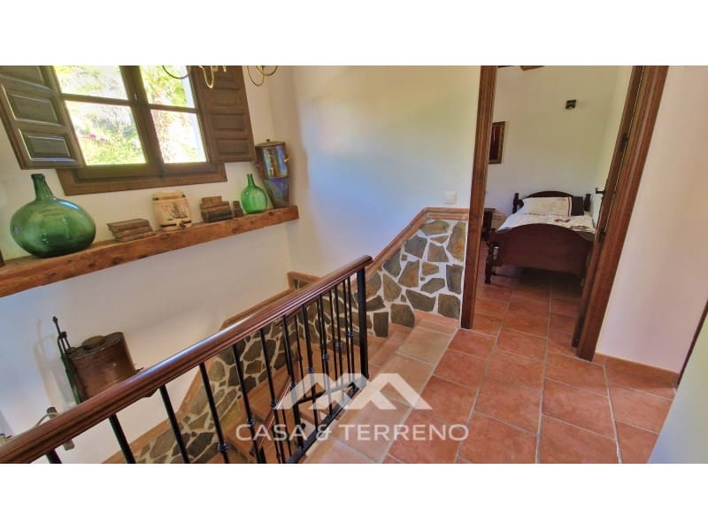 5 camera da letto Villa in vendita in Velez-Malaga con piscina garage - 695.000 € (Rif: 9630250)