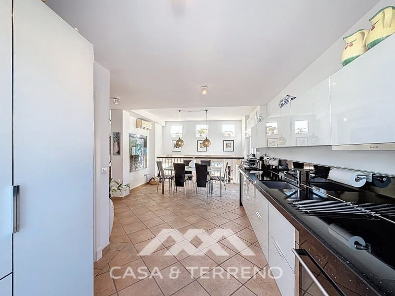 2 quarto Moradia Geminada para venda em Cotobro com piscina garagem - 465 000 € (Ref: 9644704)