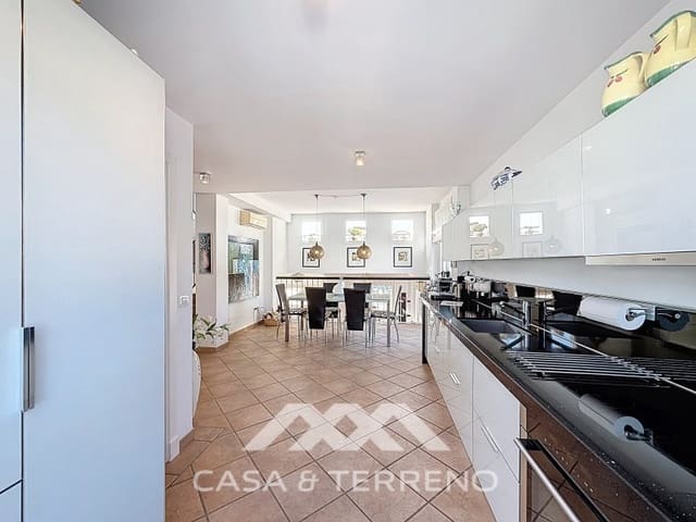 2 quarto Moradia Geminada para venda em Cotobro, Almuñécar com piscina garagem - 465 000 € (Ref: 9644704)