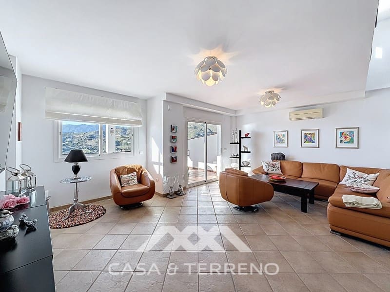 2 quarto Moradia Geminada para venda em Cotobro com piscina garagem - 465 000 € (Ref: 9644704)