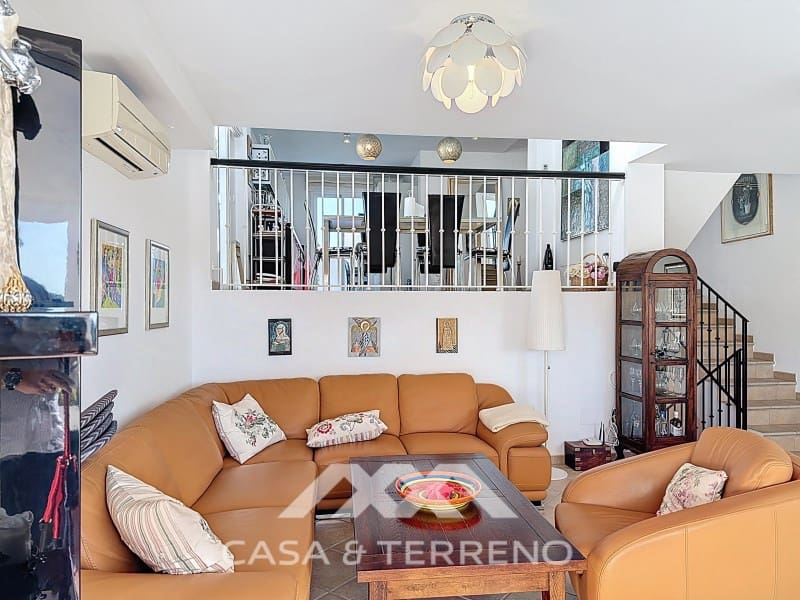 2 quarto Moradia Geminada para venda em Cotobro com piscina garagem - 465 000 € (Ref: 9644704)