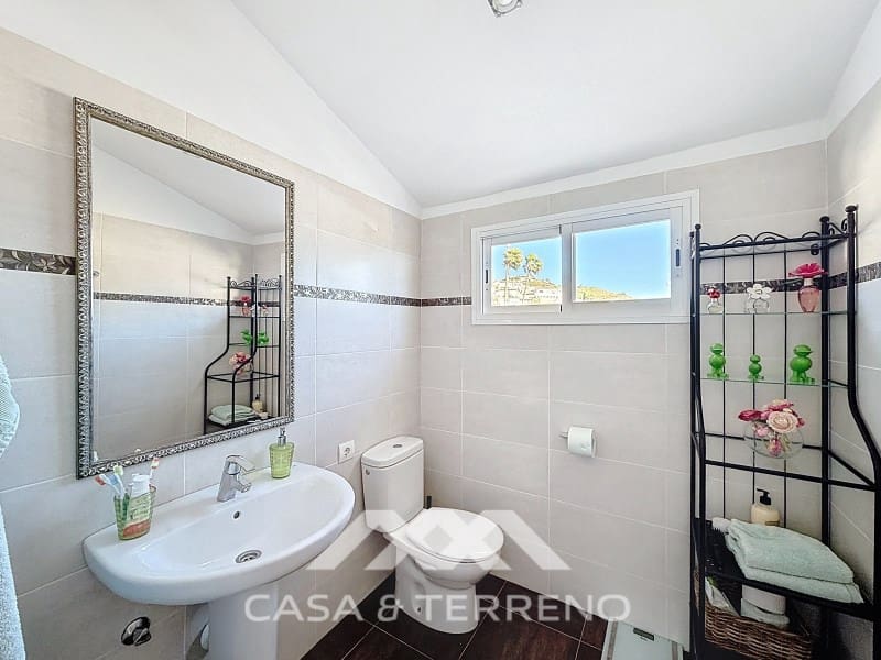 2 quarto Moradia Geminada para venda em Cotobro com piscina garagem - 465 000 € (Ref: 9644704)