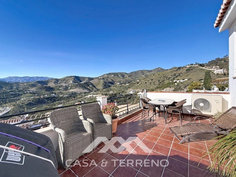 2 quarto Moradia Geminada para venda em Cotobro com piscina garagem - 465 000 € (Ref: 9644704)